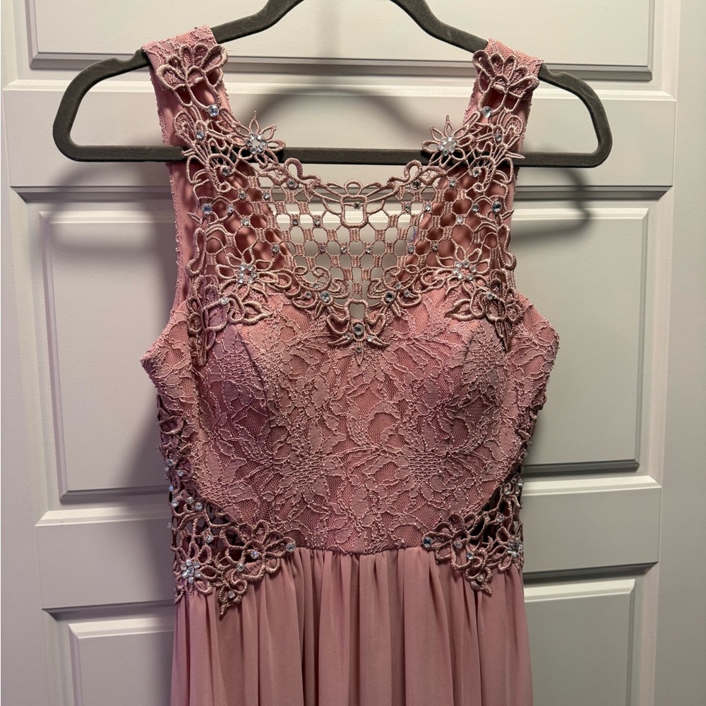 City Studios Dusty Pink Lace Dress